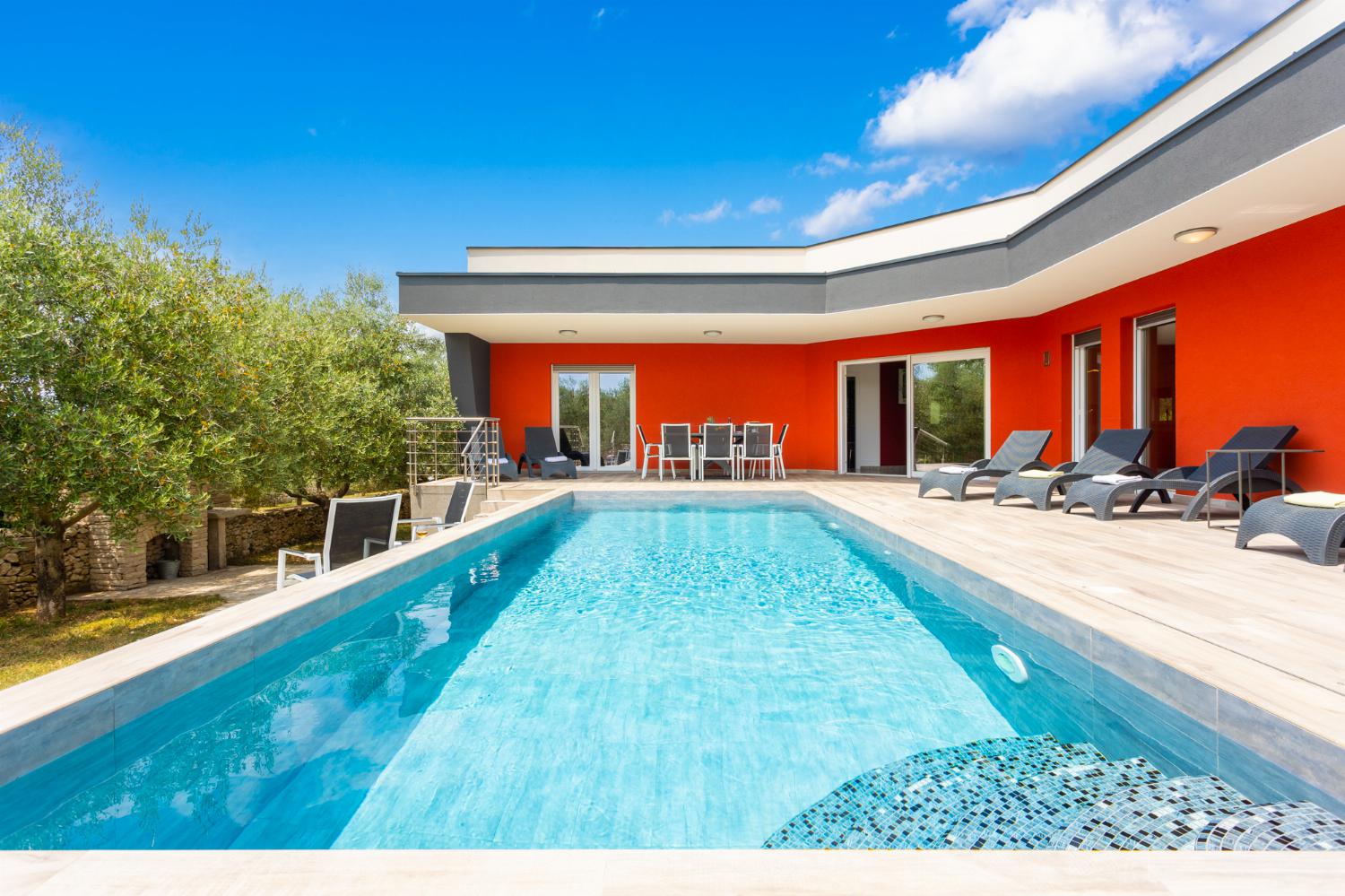 Beautiful villa with private pool and terrace