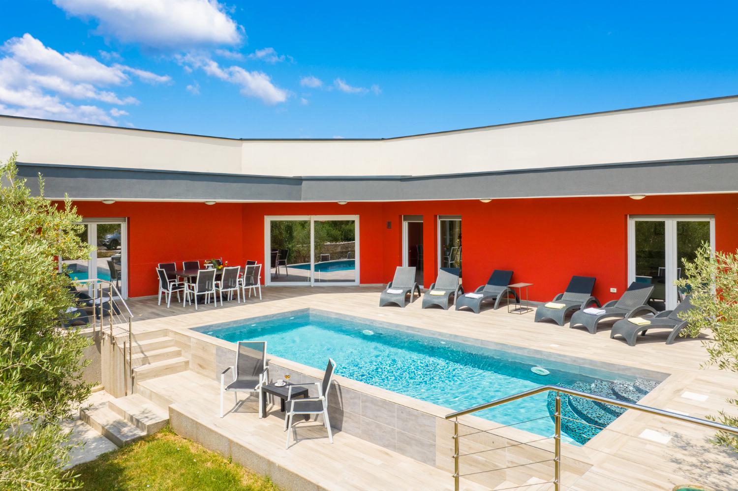 Beautiful villa with private pool and terrace