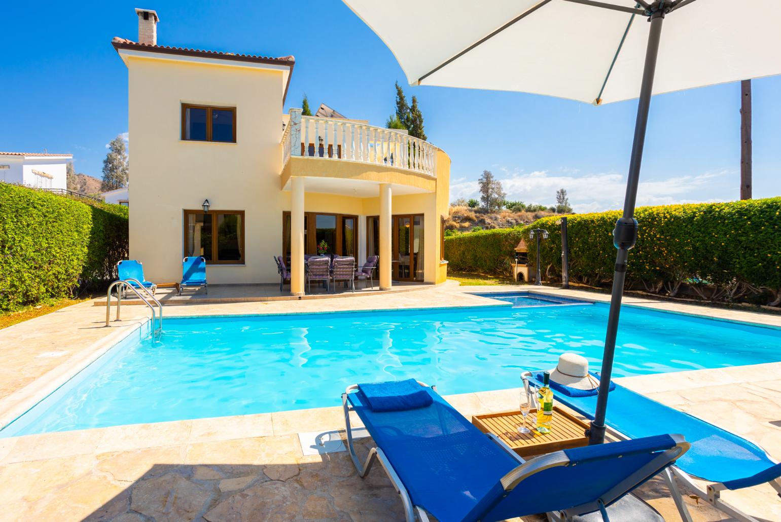 Beautiful villa with private pool and terrace