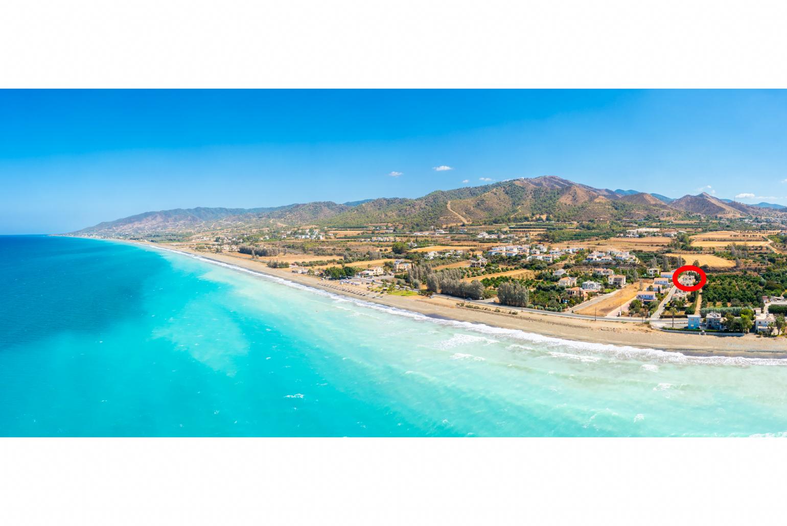 Aerial view showing location of Villa Tsikkos Tessera