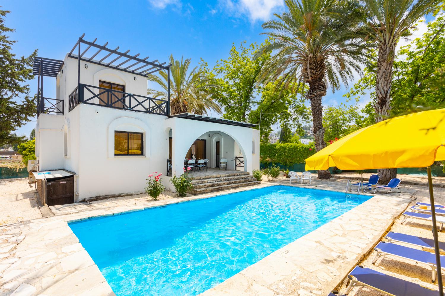 Beautiful villa with private pool and terrace