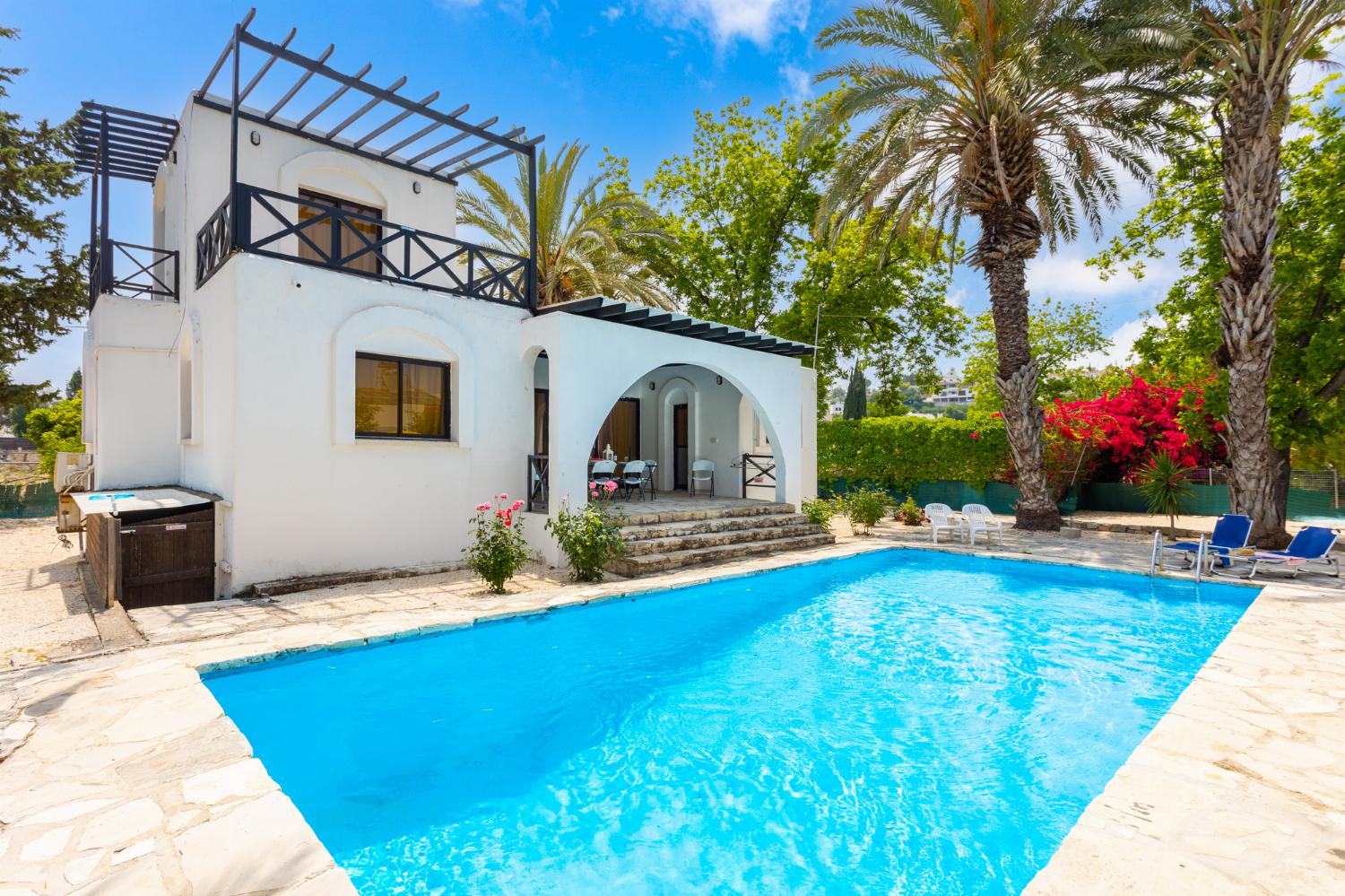 Beautiful villa with private pool and terrace