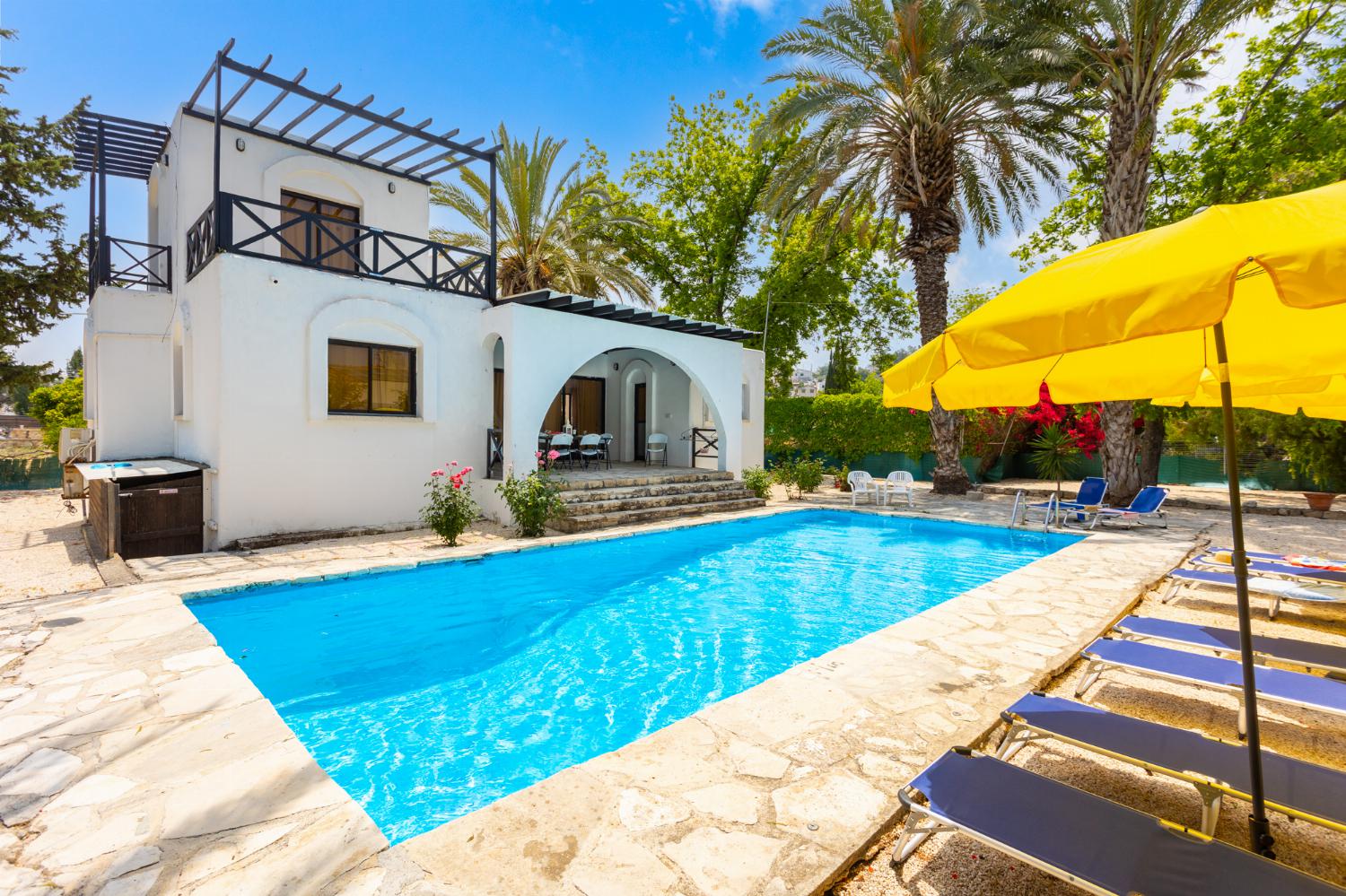 Beautiful villa with private pool and terrace