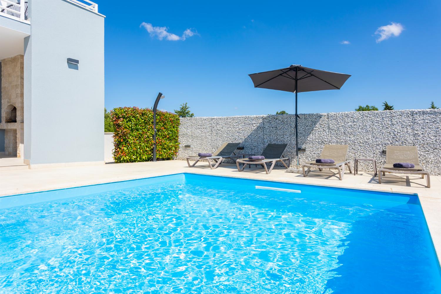 Private pool and terrace