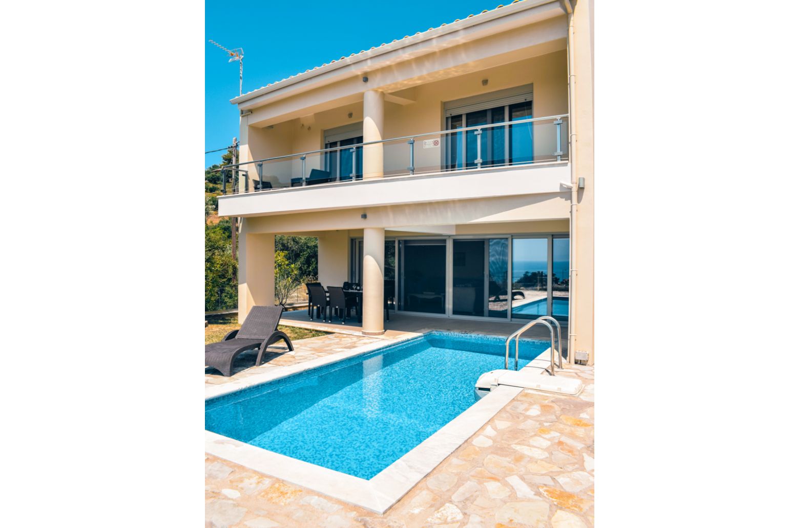 Beautiful villa with private pool and terrace with sea views