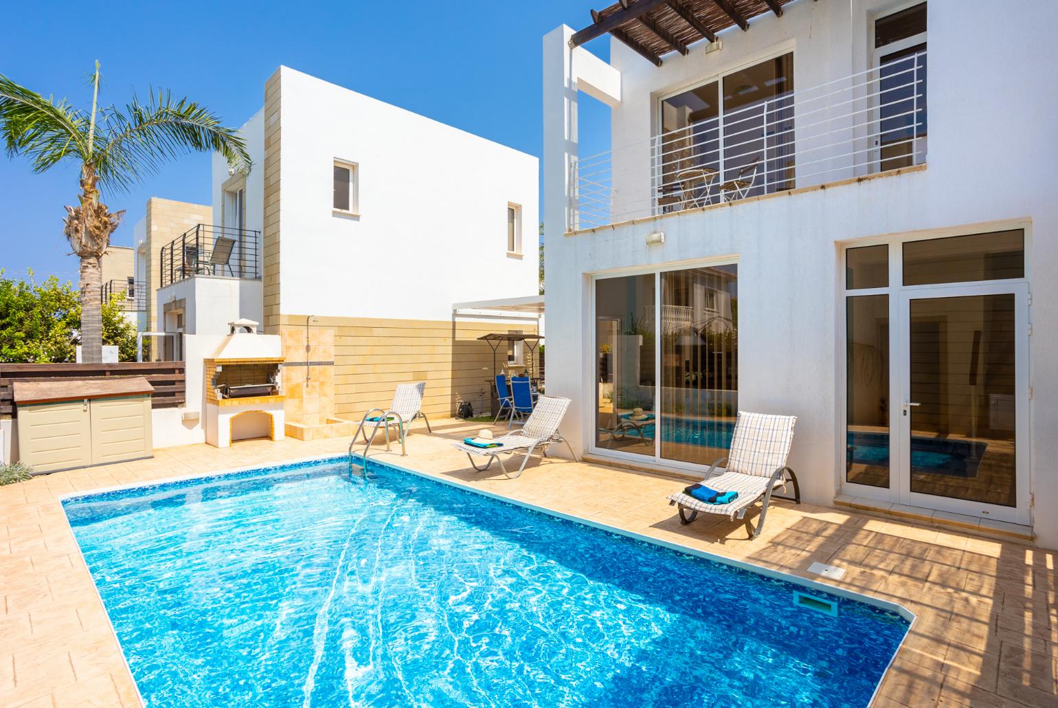 Beautiful villa with private pool and terrace