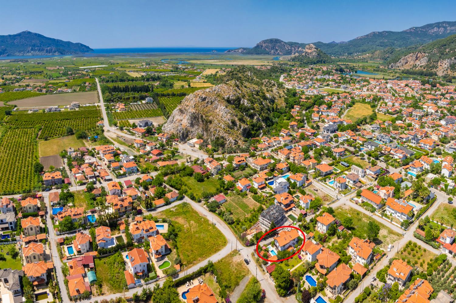 Aerial view showing location of villa
