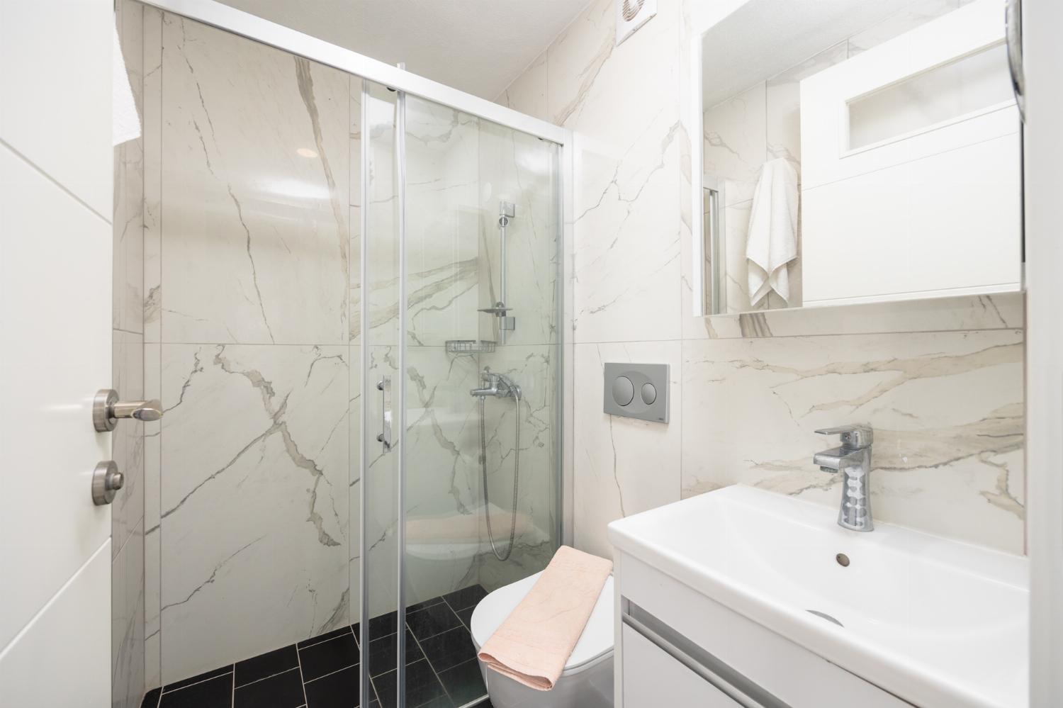 En suite bathroom with shower