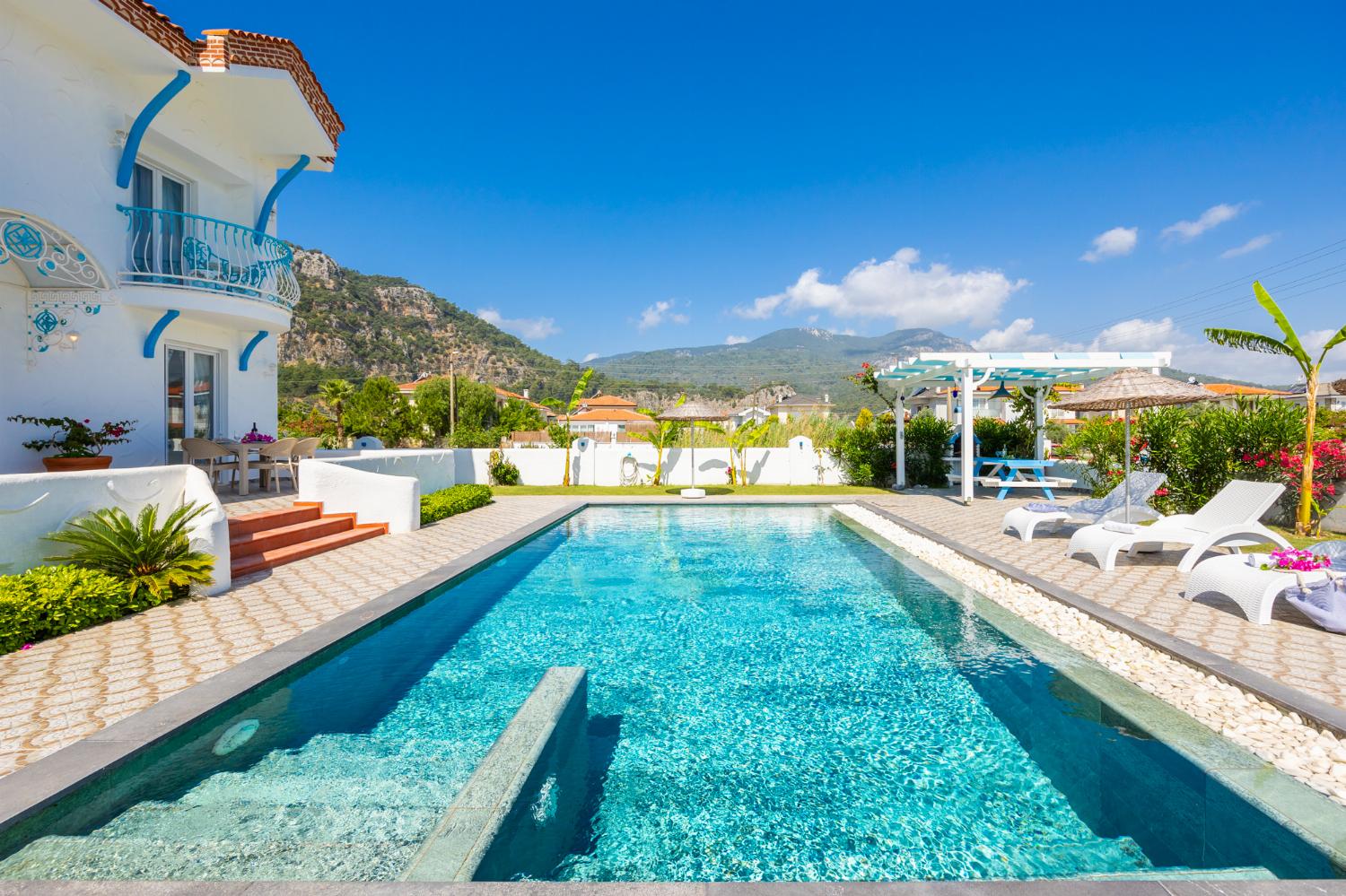 Private pool and terrace