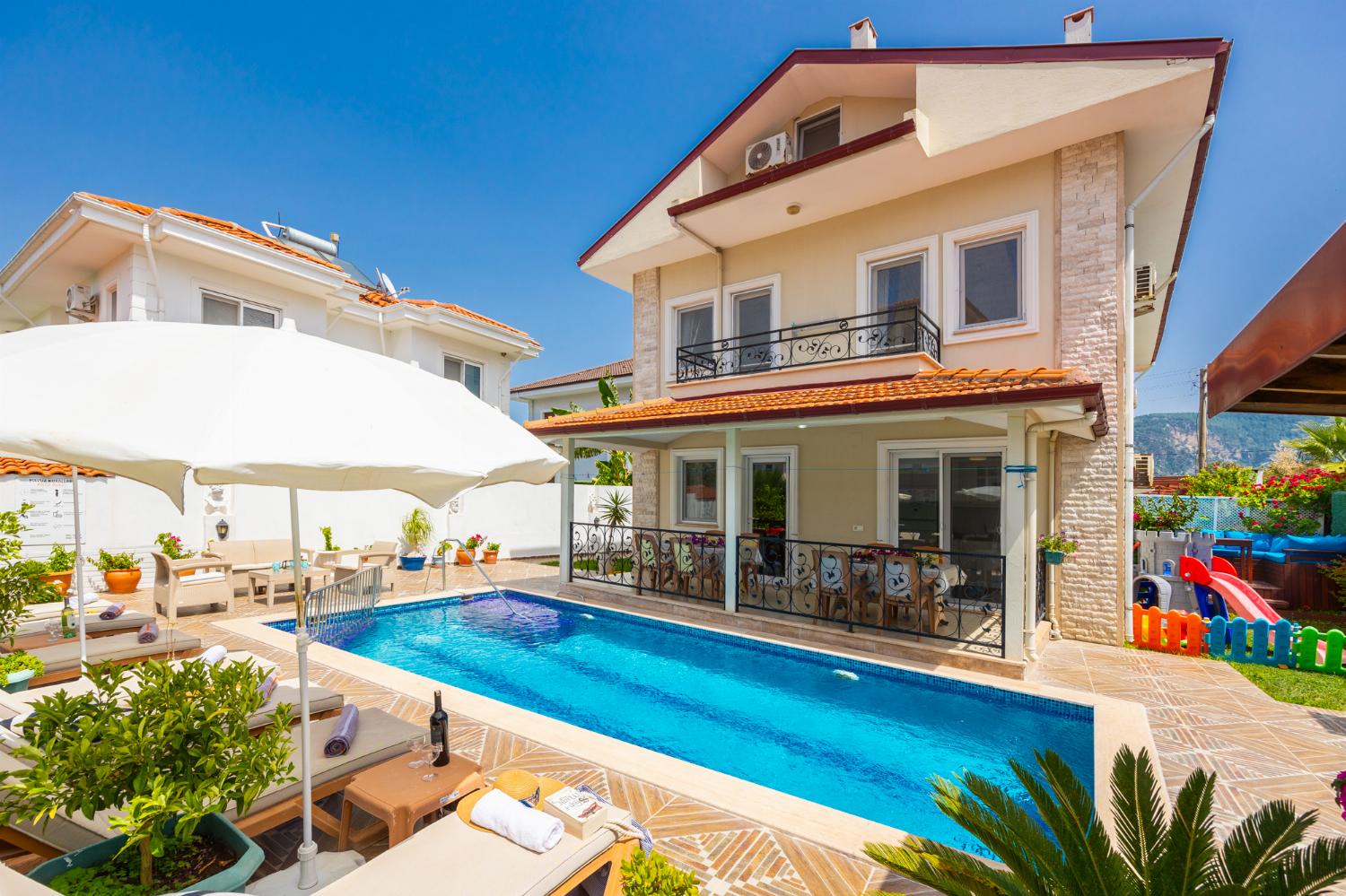 Beautiful villa with private pool and terrace