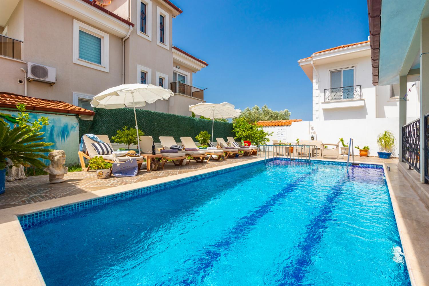Private pool and terrace