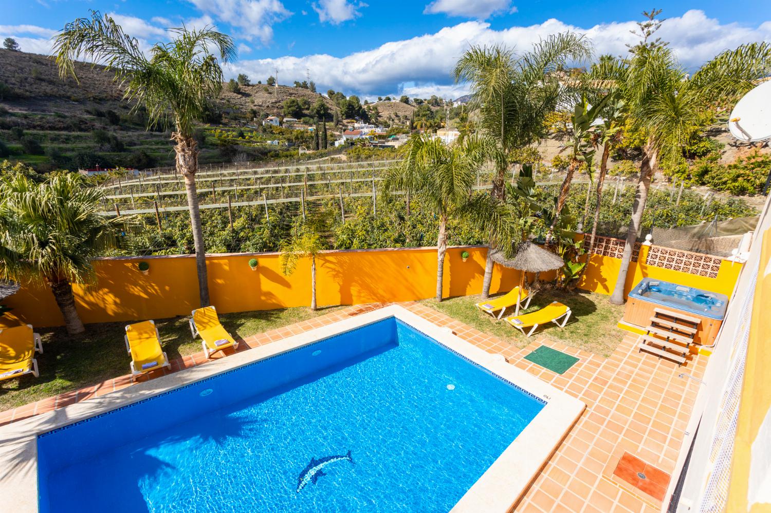 Private pool and terrace