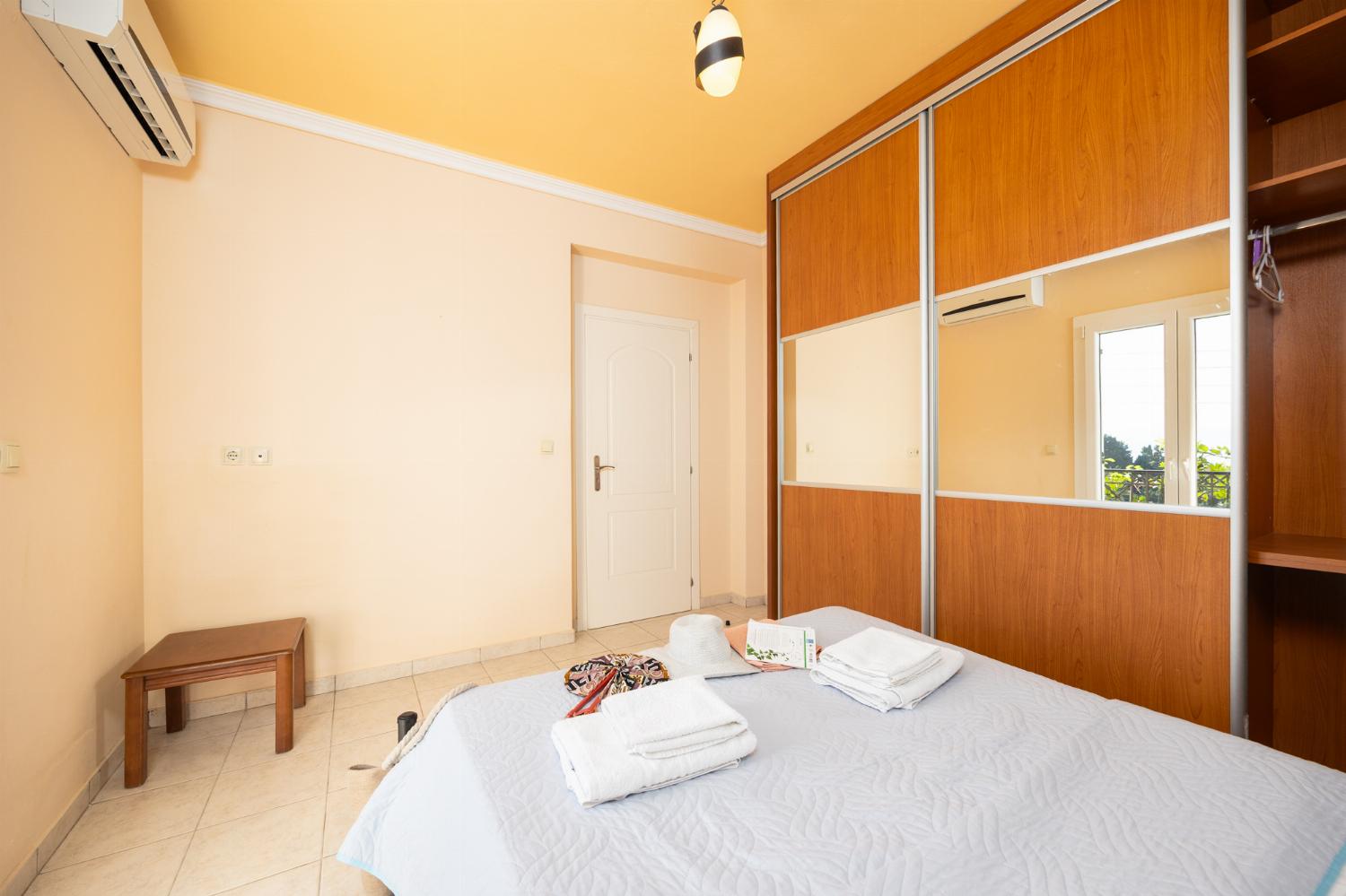 Ground floor: double bedroom with A/C