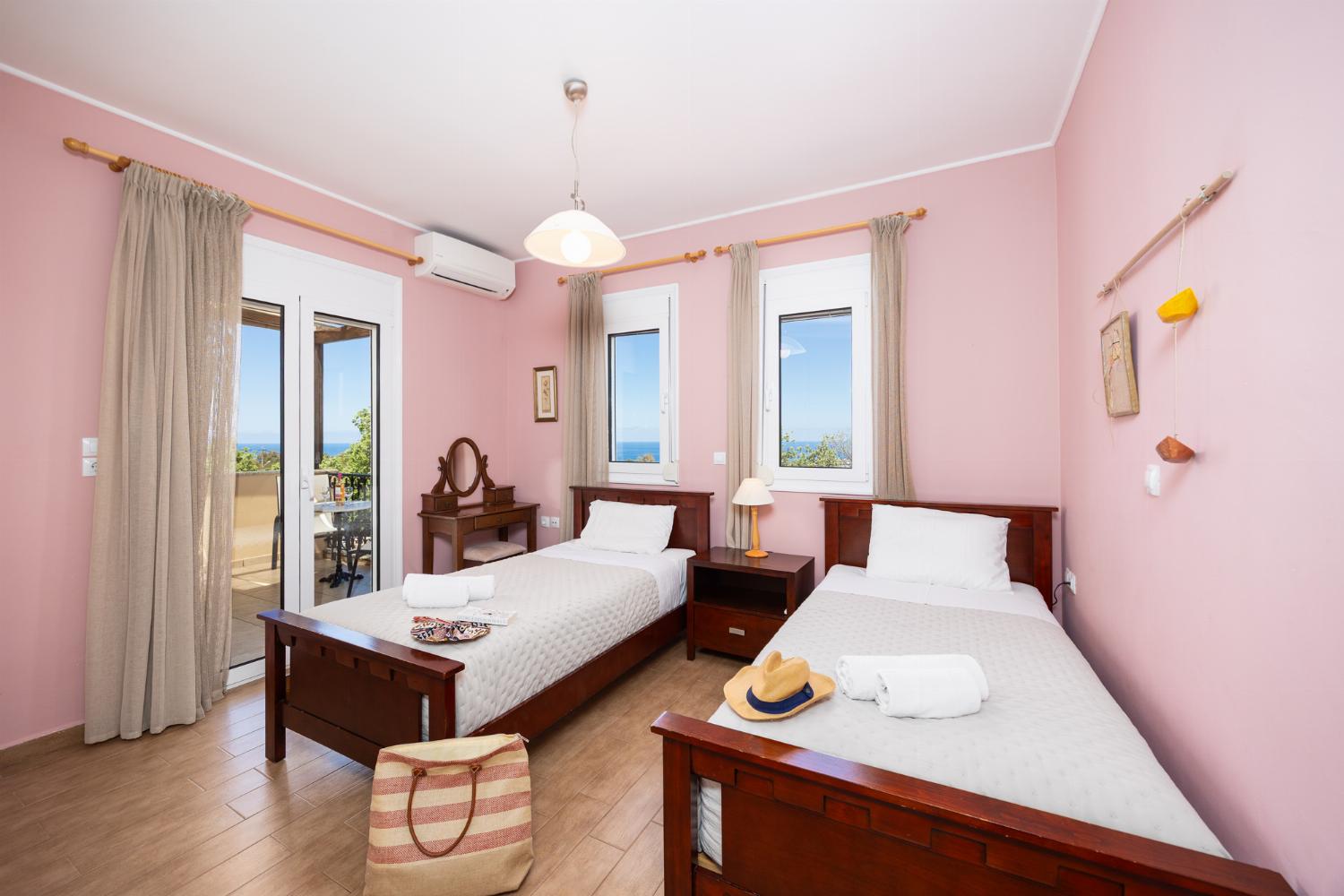 Twin bedroom with A/C