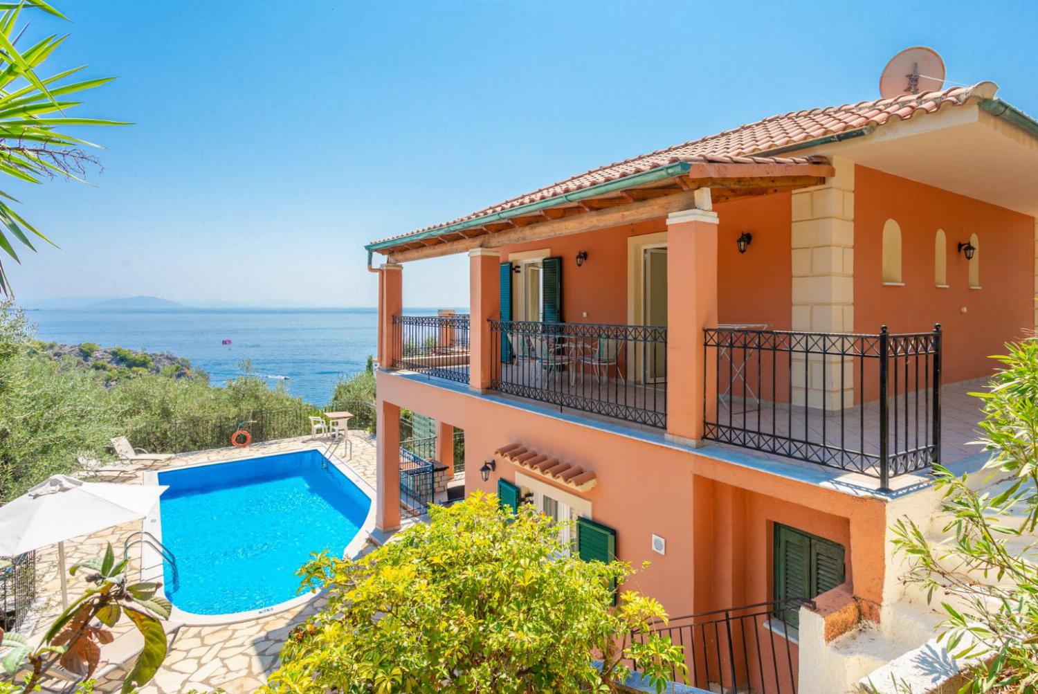 Beautiful villa with private pool and terrace with sea views