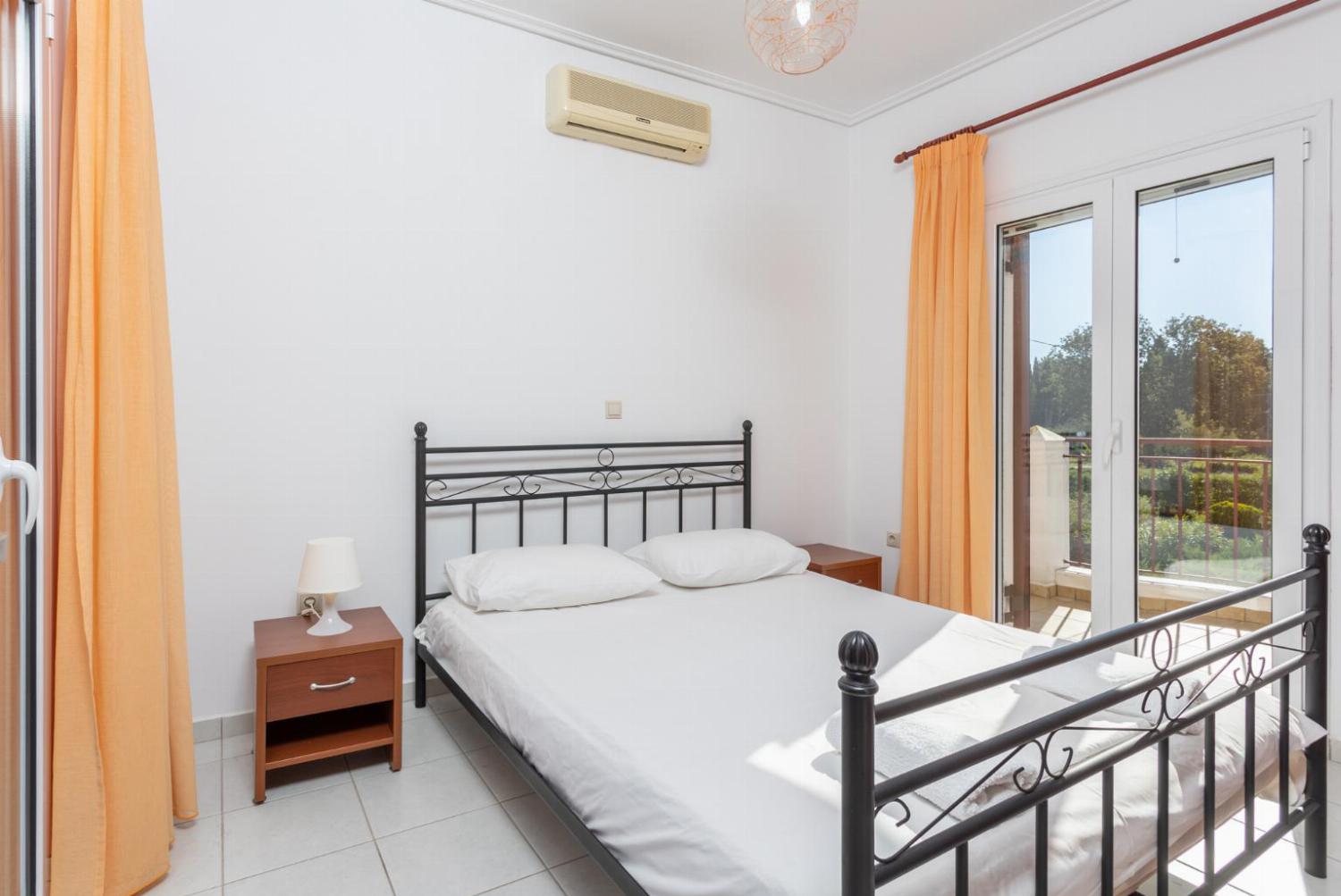 Double bedroom with A/C and upper terrace access