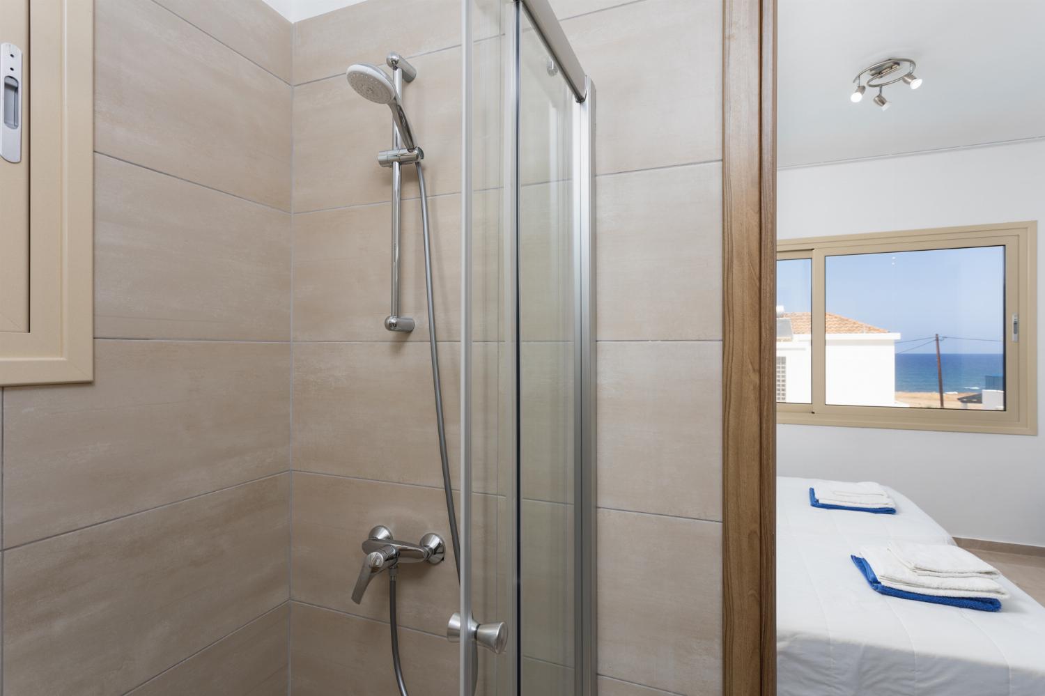 En suite bathroom with shower