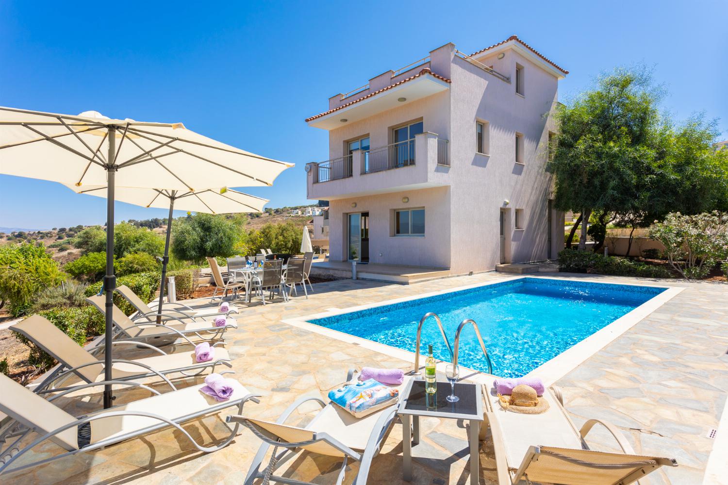 Beautiful villa with private pool and terrace with sea views