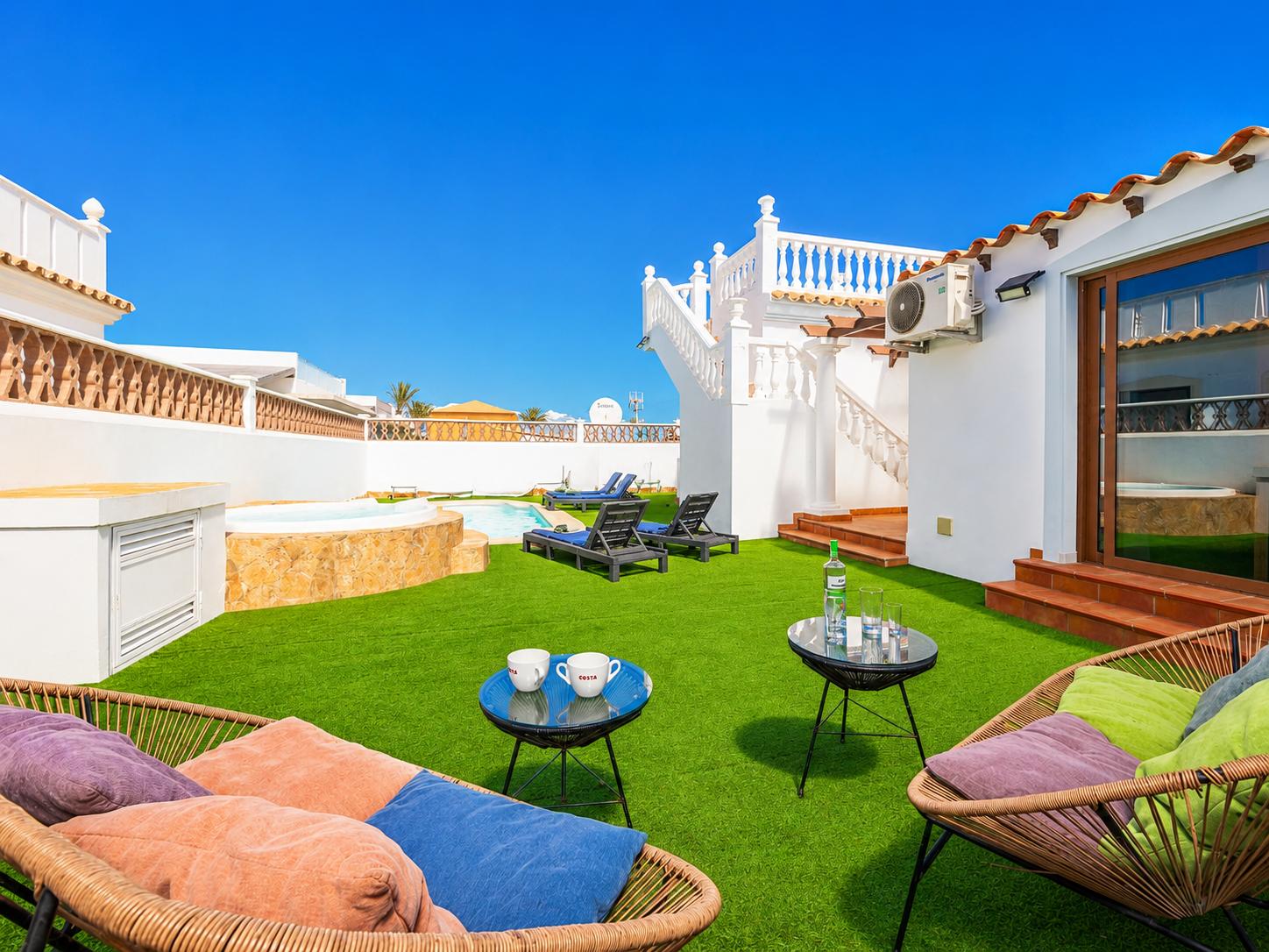 Beautiful villa with private pool and terrace