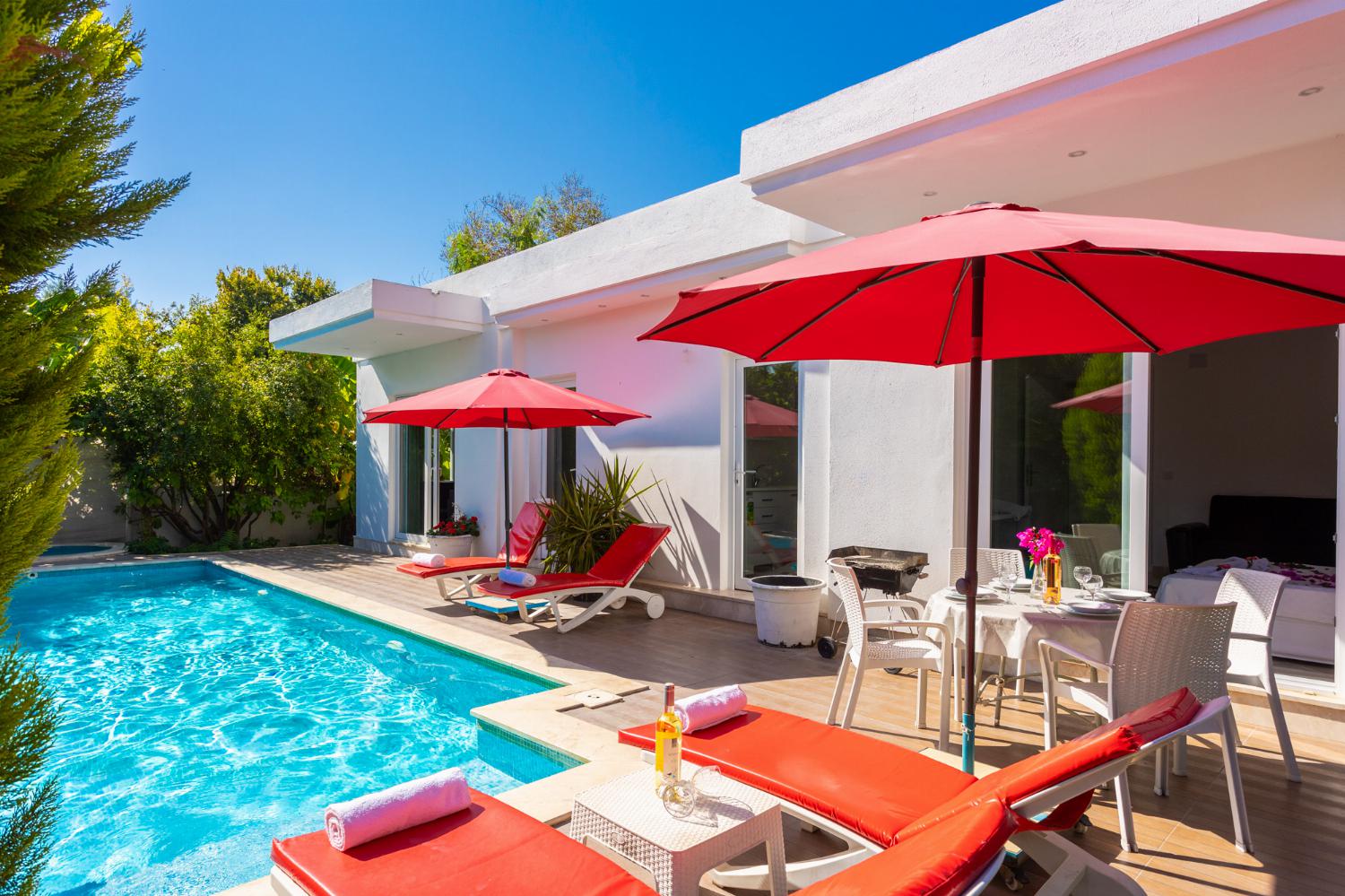 Beautiful villa with private pool and terrace