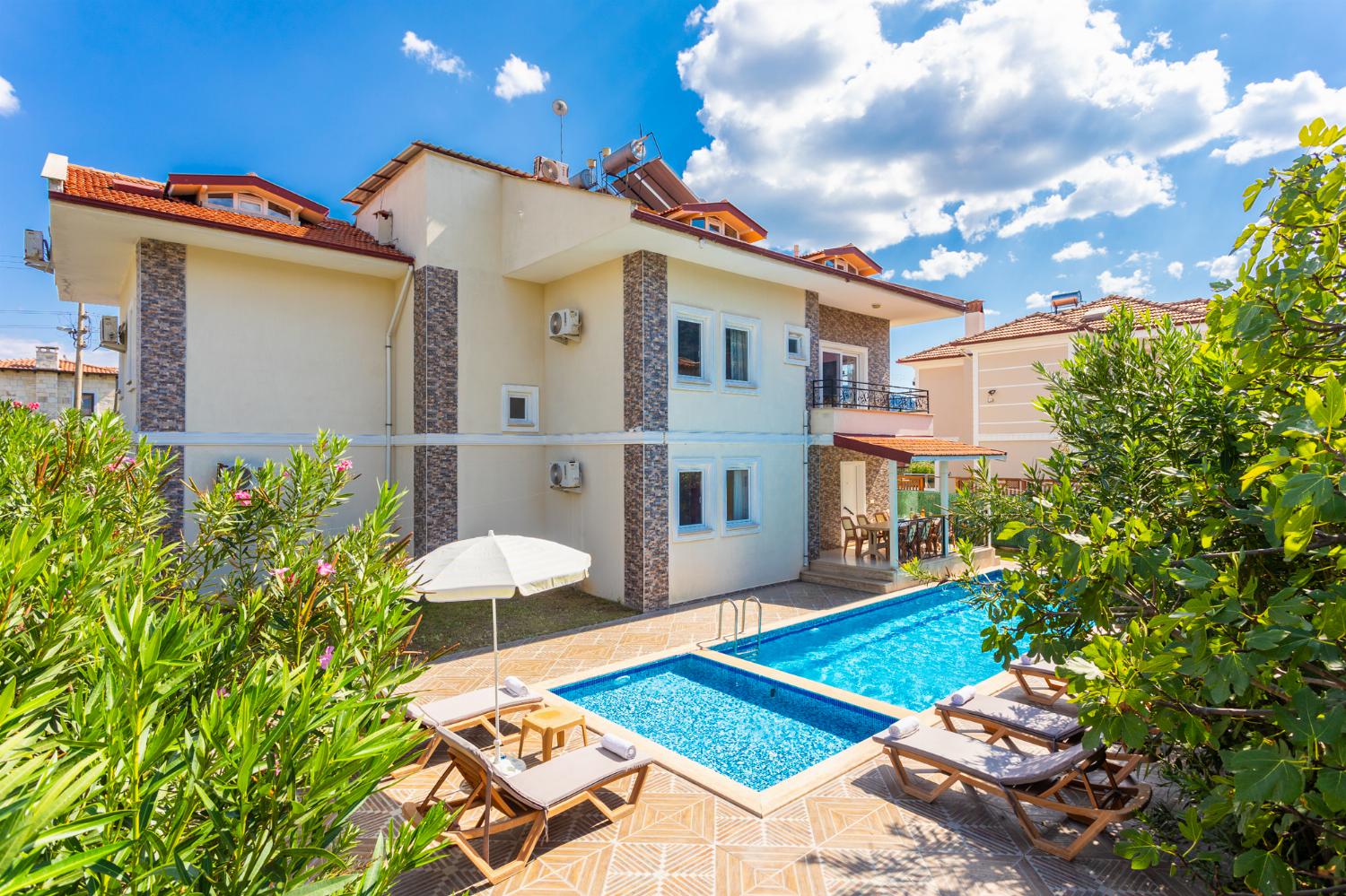 Beautiful villa with private pool and terrace