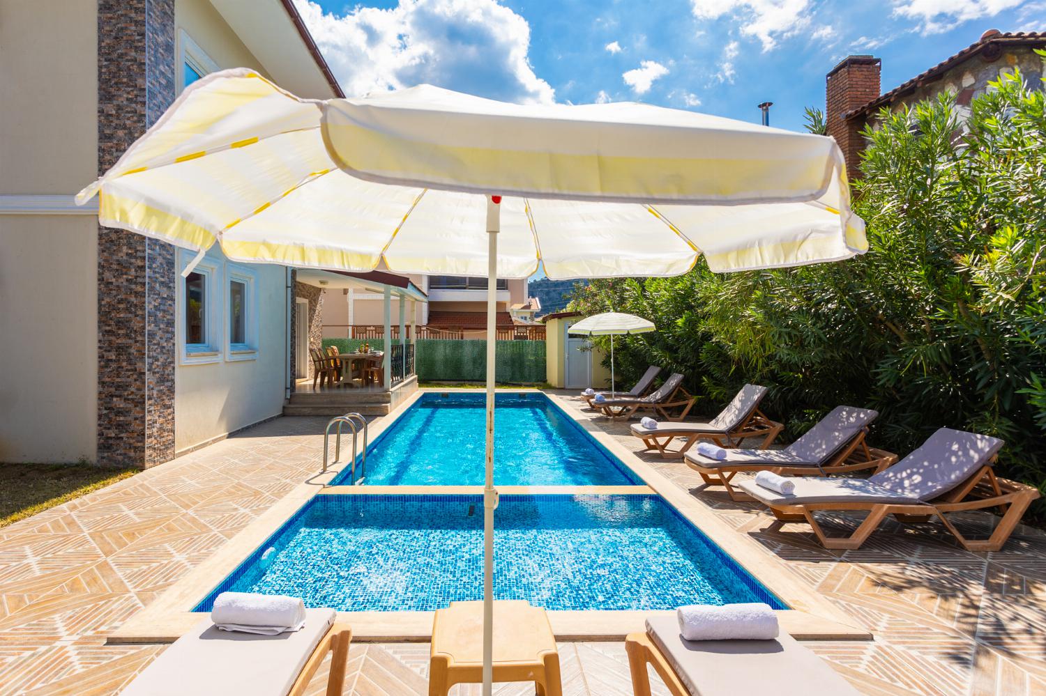 Private pool and terrace
