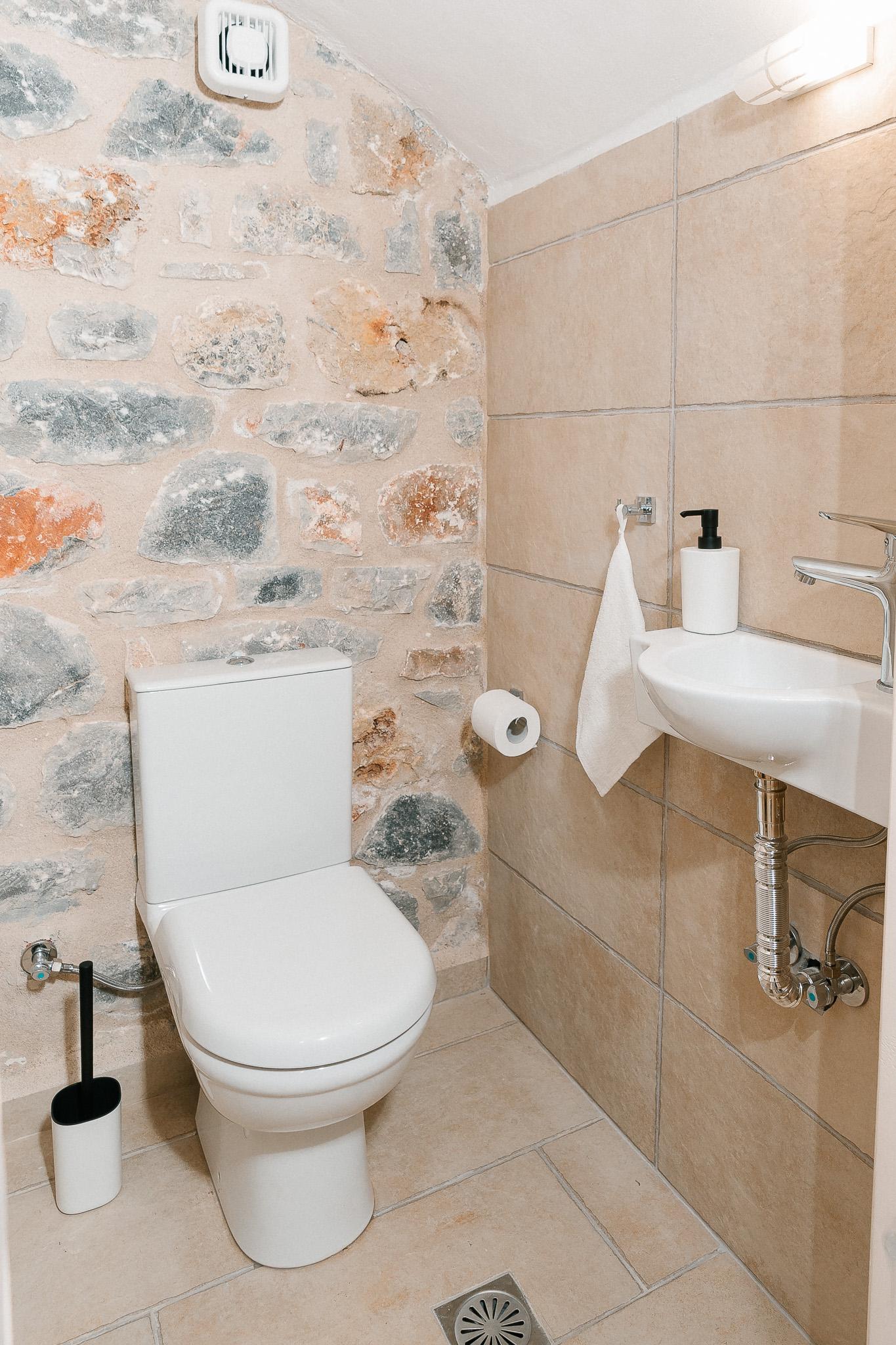 Family bathroom