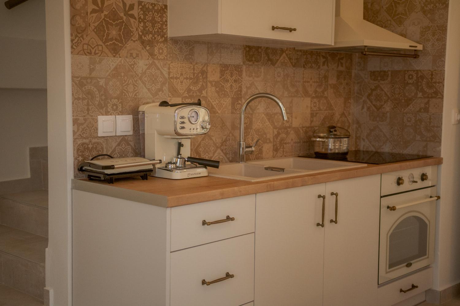 Equipped kitchen