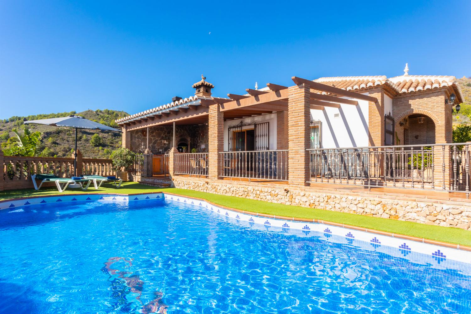 Beautiful villa with private pool and terrace with sea views