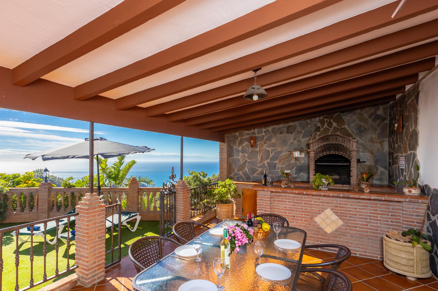 Sheltered terrace area with BBQ