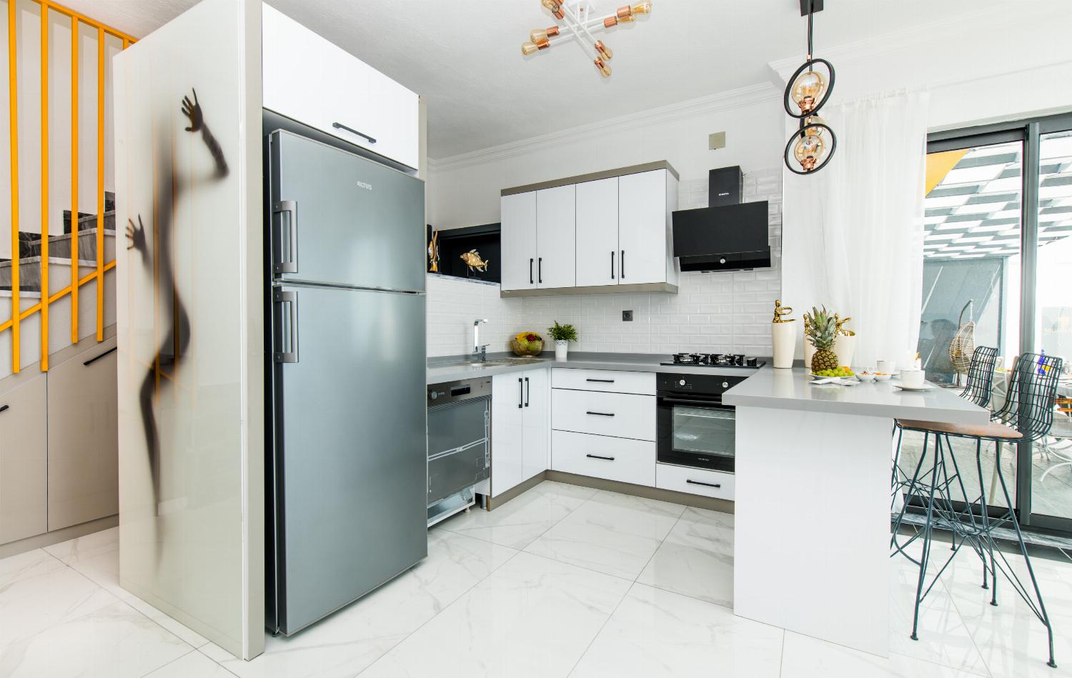 Equipped kitchen