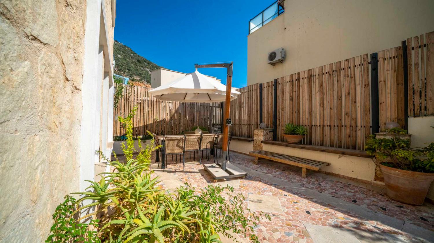Outdoor area