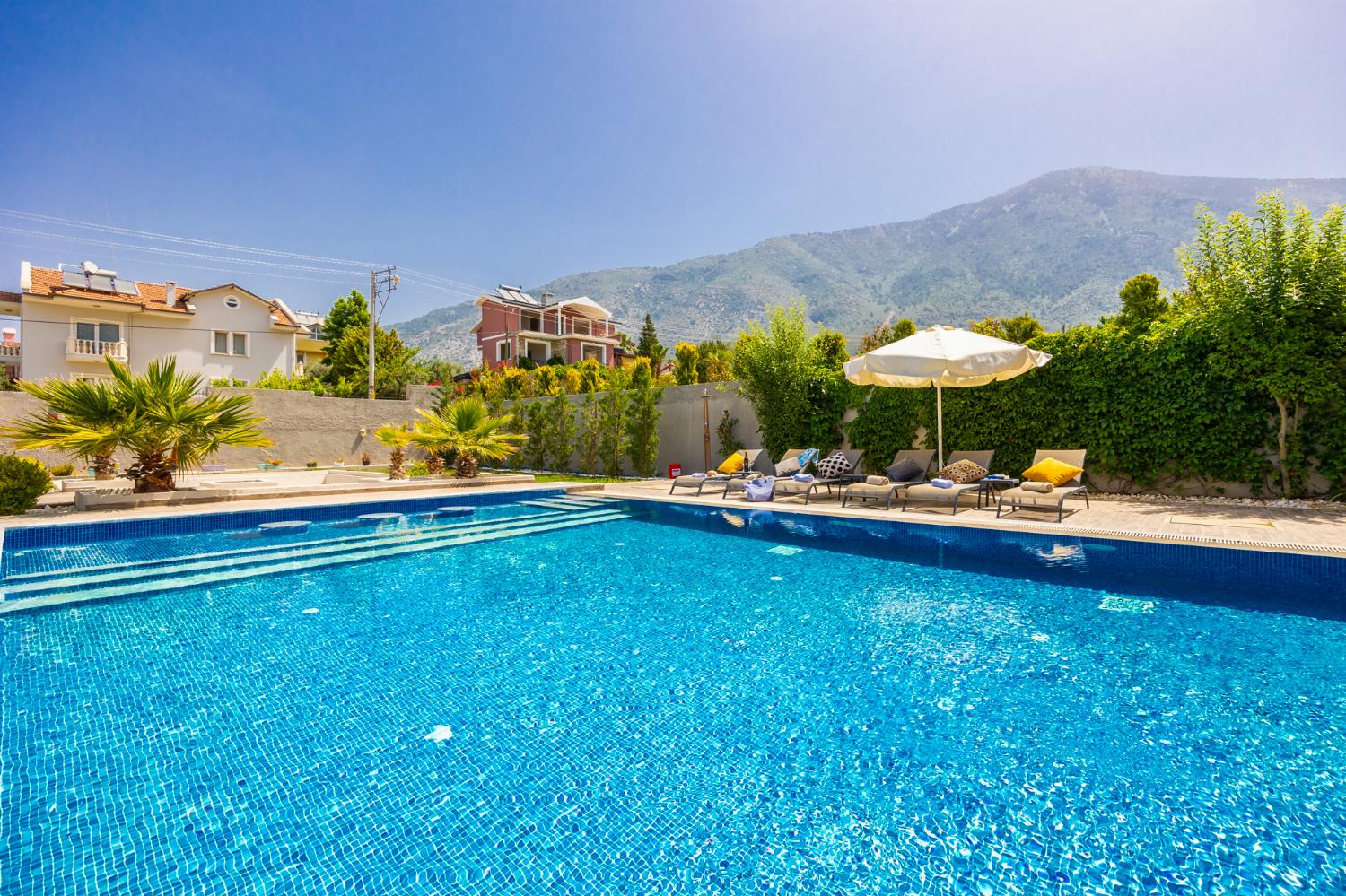 Private pool and terrace