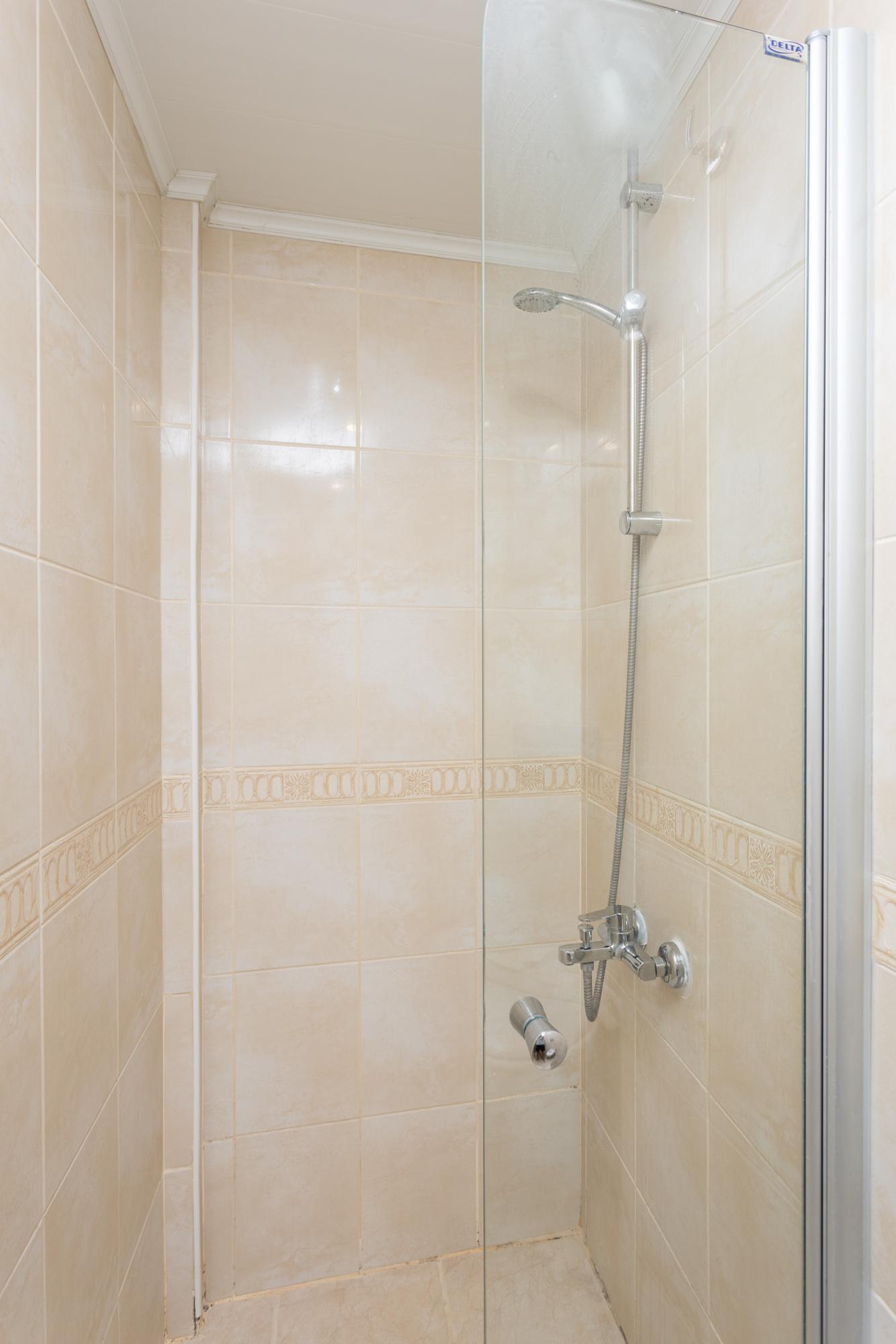 En suite bathroom with shower