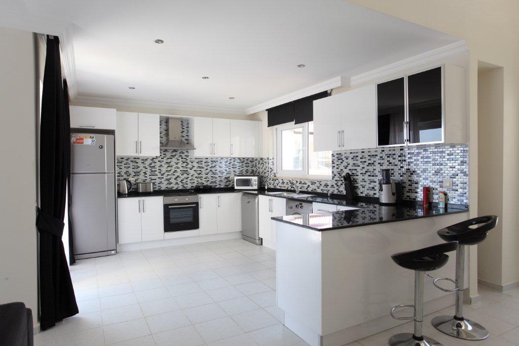 Equipped kitchen