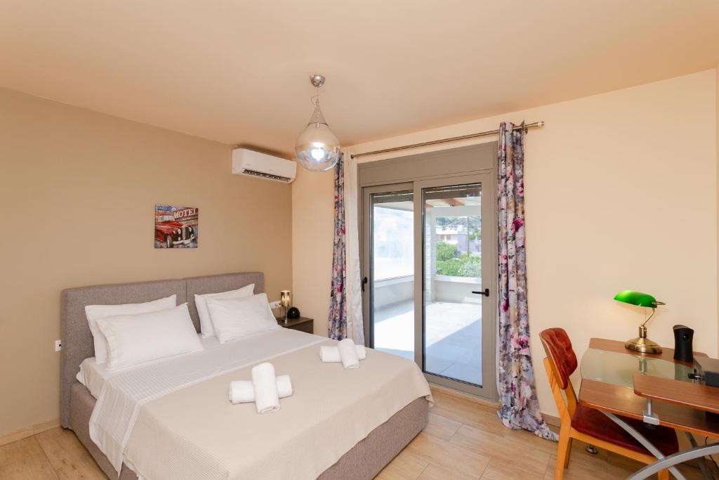 Double bed bedroom with A/C