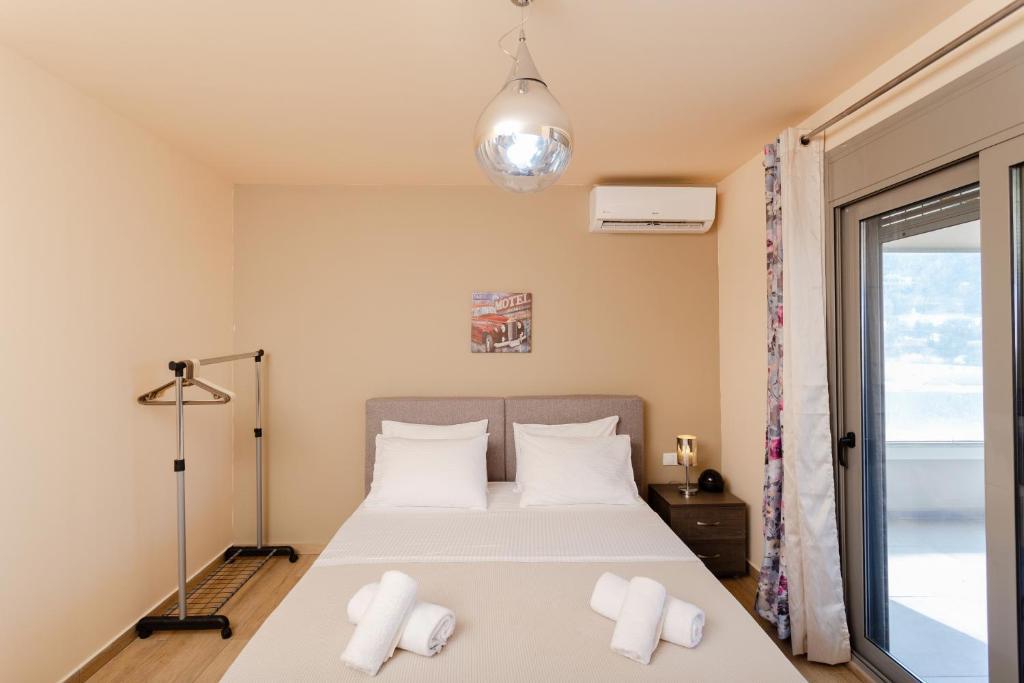 Double bed bedroom with A/C