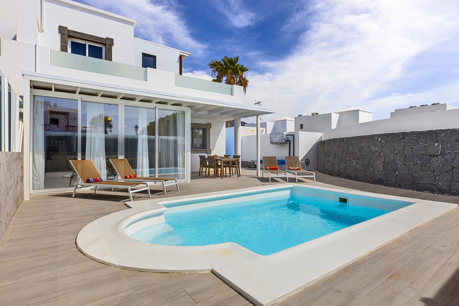 Beautiful villa with private pool