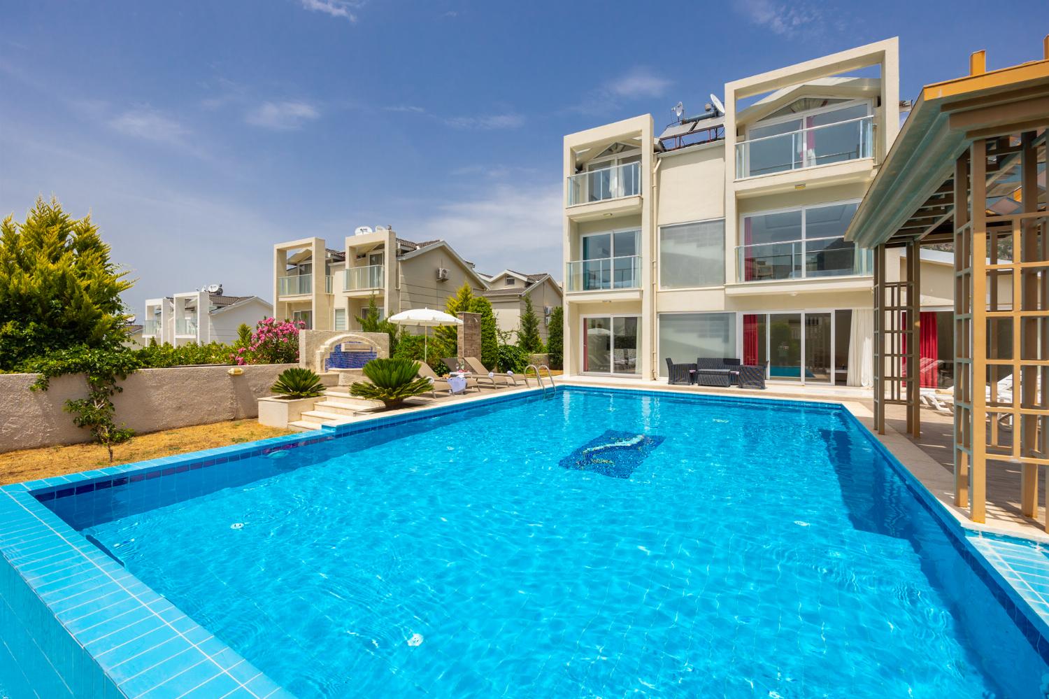 Beautiful villa with private pool and terrace