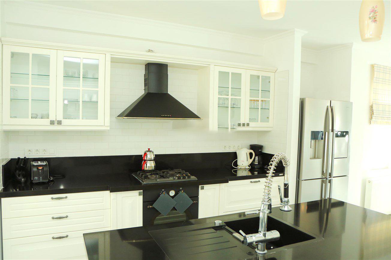 Equipped kitchen