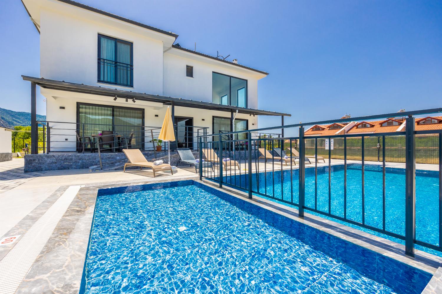 Beautiful villa with private pool and terrace