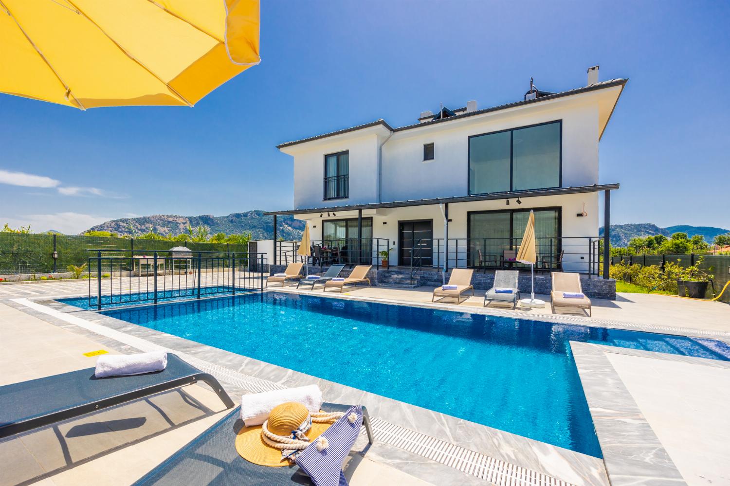 Beautiful villa with private pool and terrace