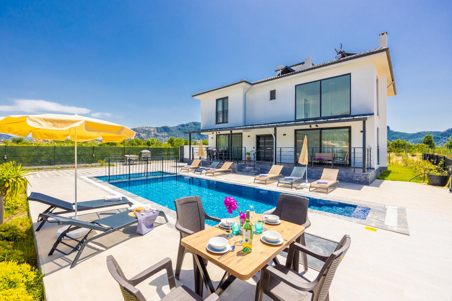 Beautiful villa with private pool and terrace