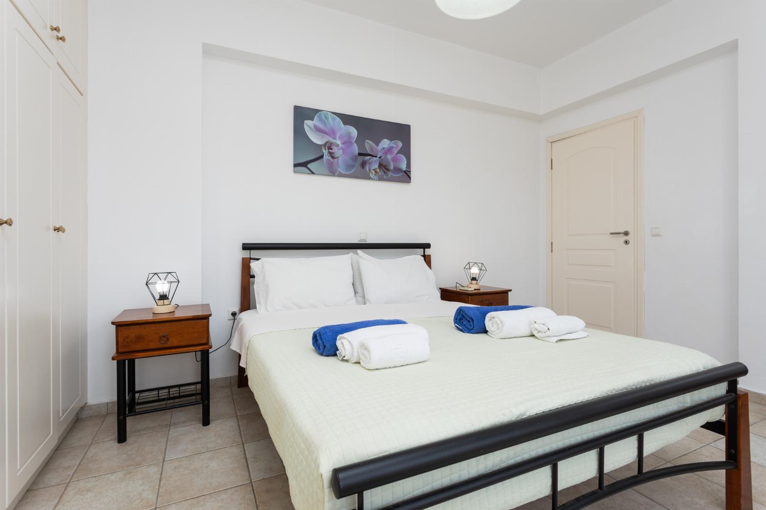 Double bedroom with A/C and balcony access