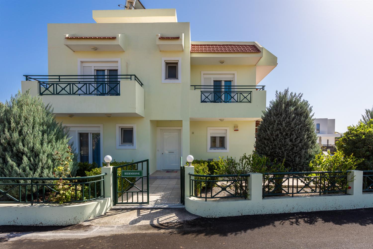 Entrance to Hermione Villa