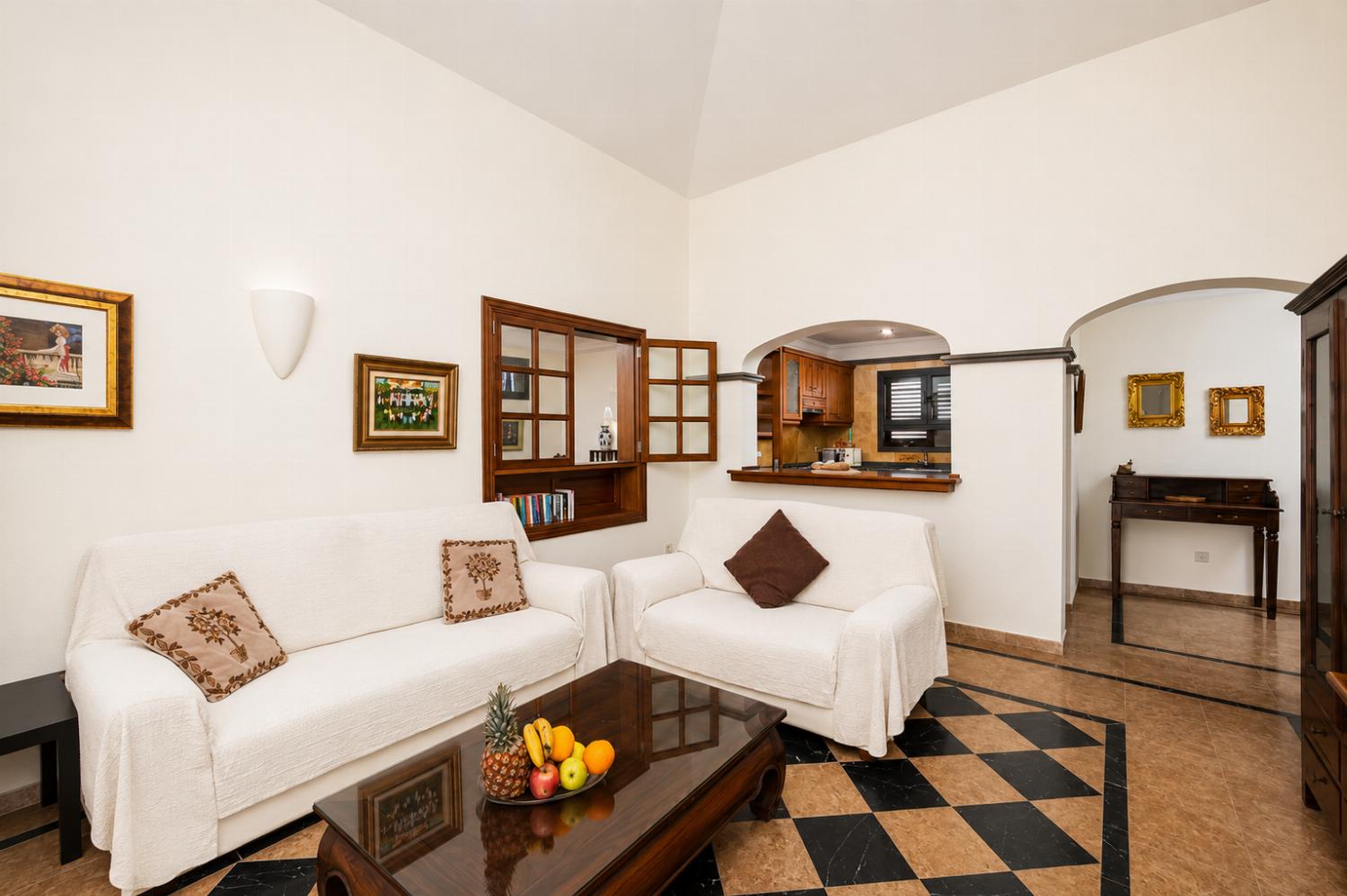 Living room with sofas, WiFi internet, and satellite TV