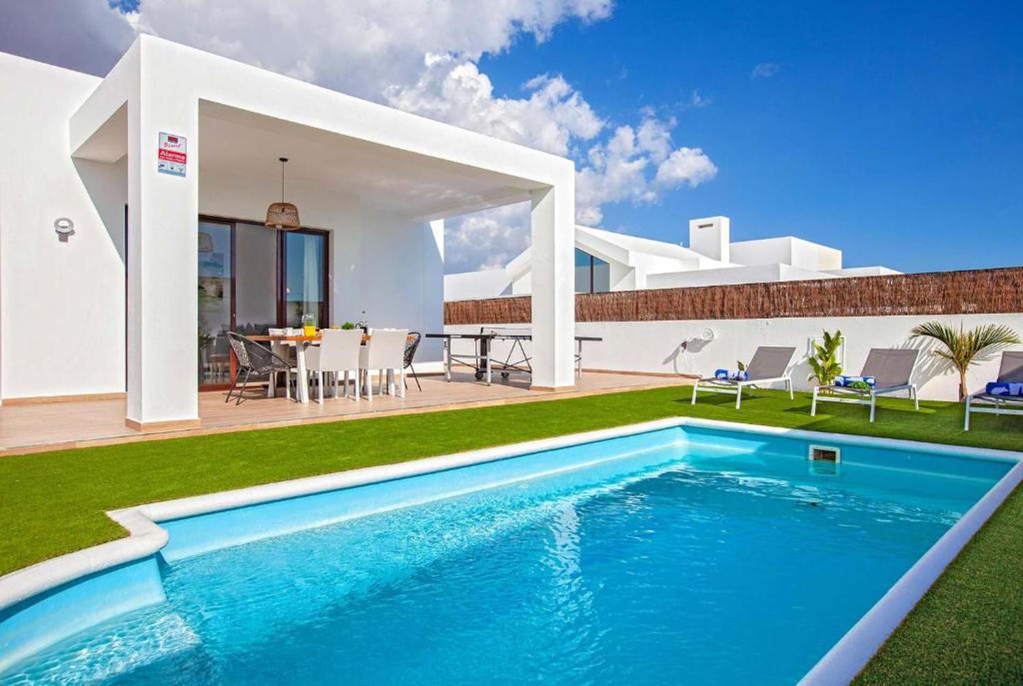 Beautiful Villa with private pool