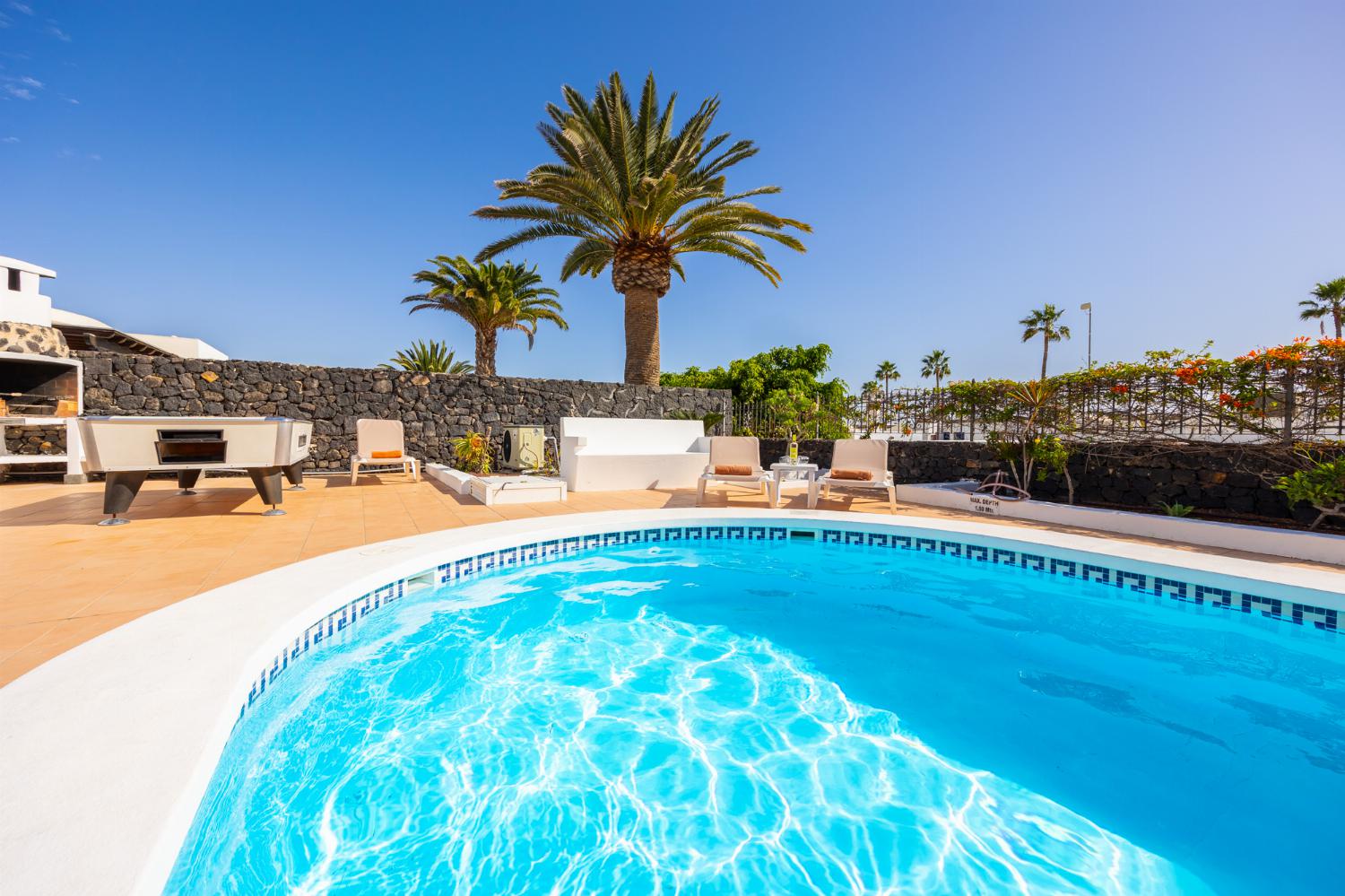 Private pool and terrace
