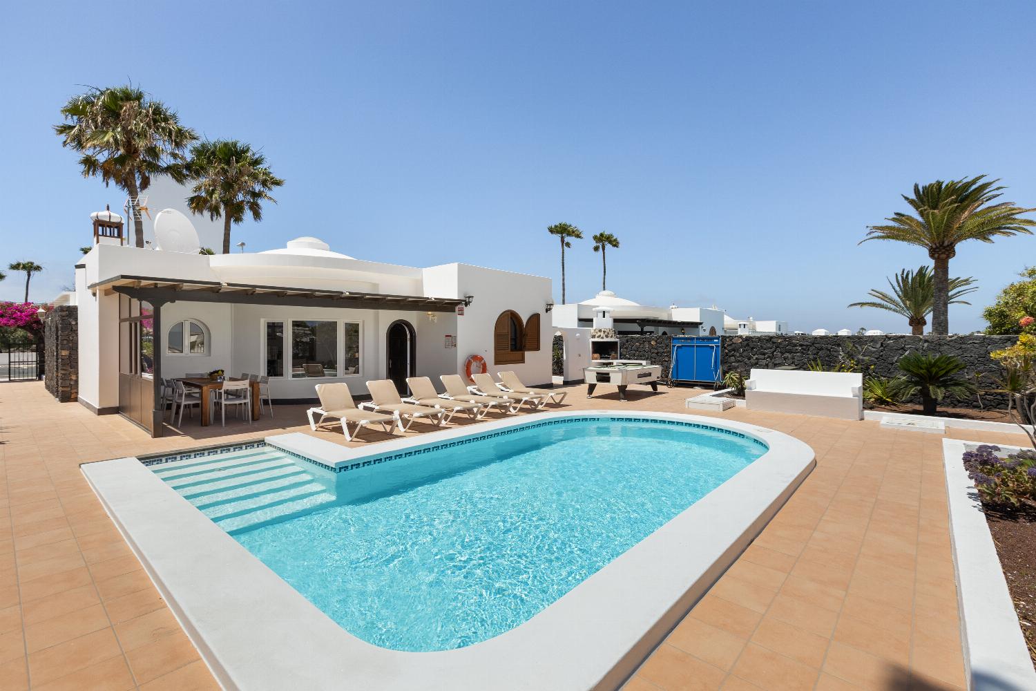 Beautiful villa with private pool and terrace