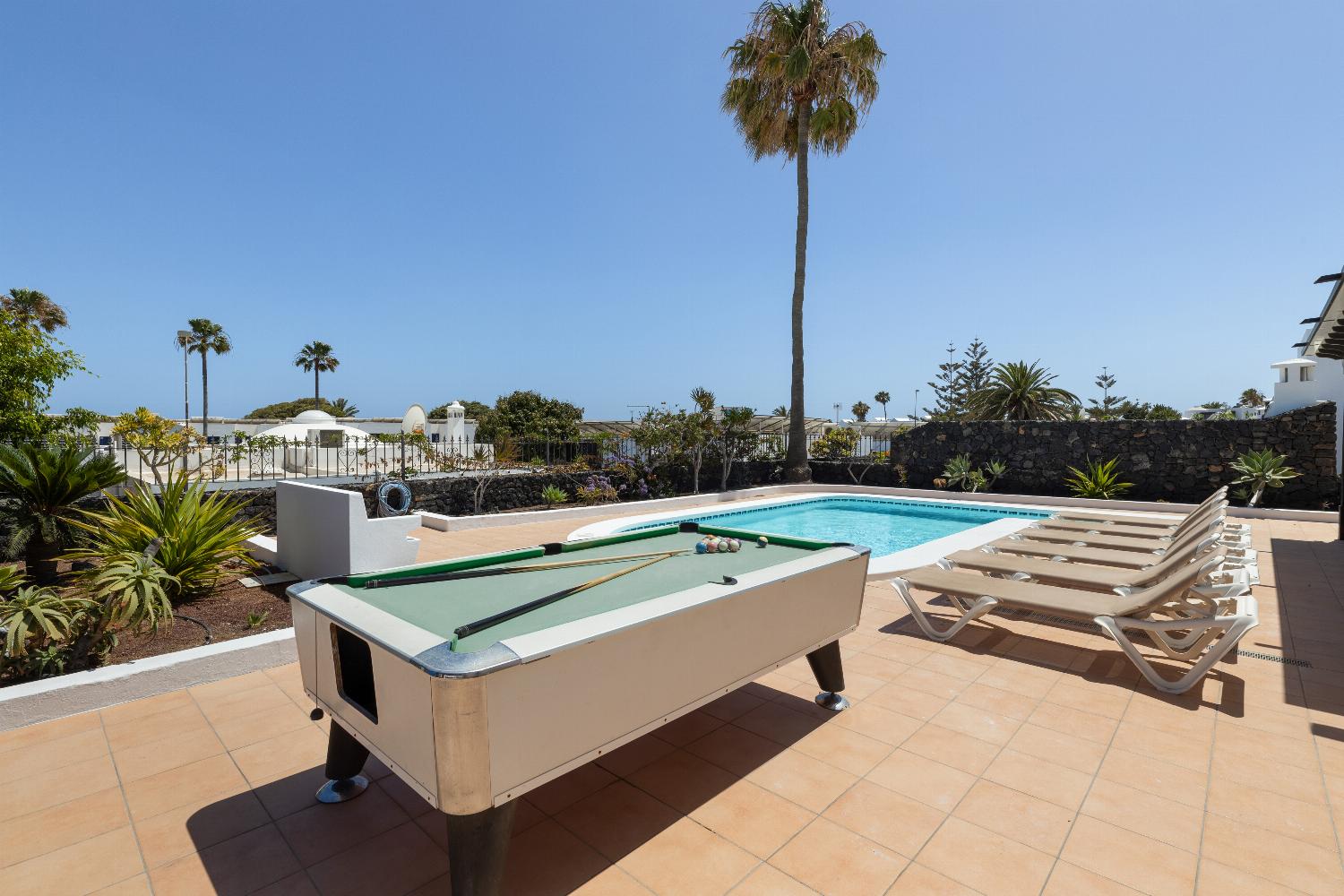 Terrace area with pool table and table tennis